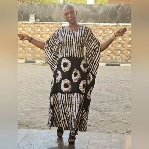 Chic Black and White Patterned Maxi Dress